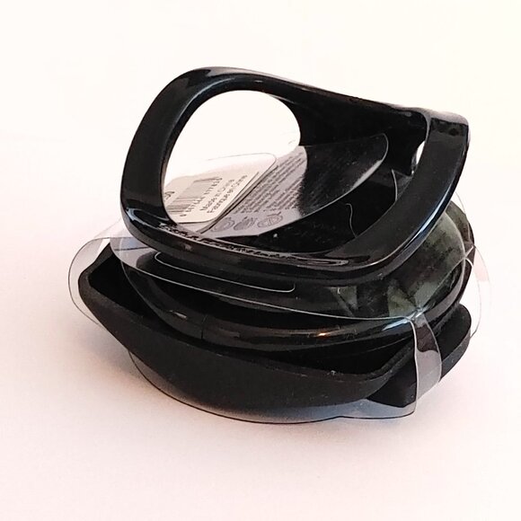 BATH AND BODY WORKS SCENTPORTABLE Tuxedo Penguin BNWT - Picture 3 of 3